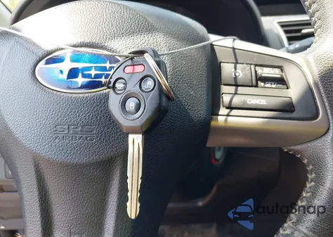 2013 Subaru Impreza 2.0I Premium z USA, uszkodzony, nr VIN JF1GPAD61D2821140